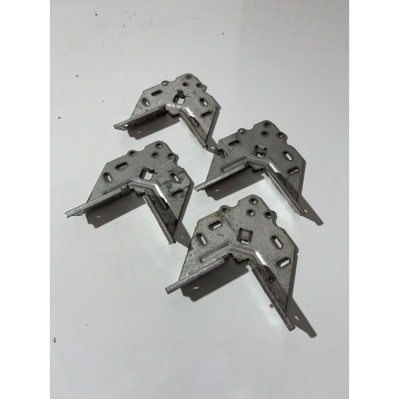 Lot de 4 pattes equerres de fixation pour velux V21
