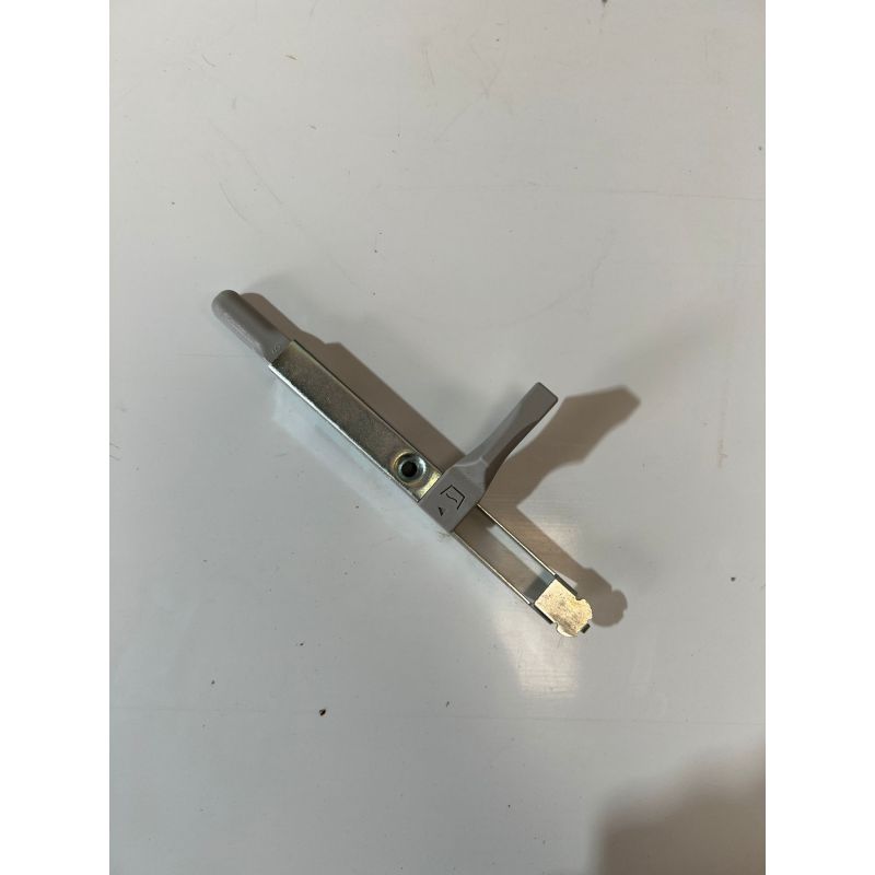 Loqueteau loquet pour fenetre velux v22