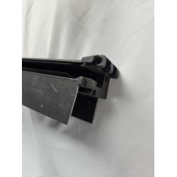Glissiére droite pour volet roulant velux V21 en hauteur S08